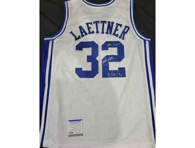 Laettner #32 Signed Jersey