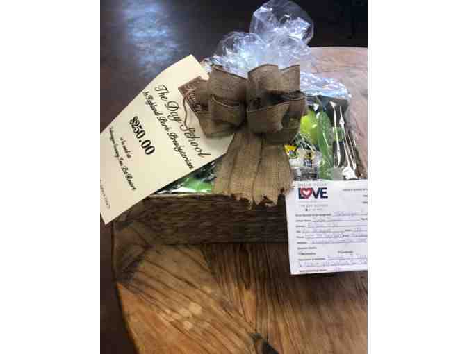 250.00 Gift Certificate to Tailwaggers Country Inn Pet Resort and Dog Gift Basket