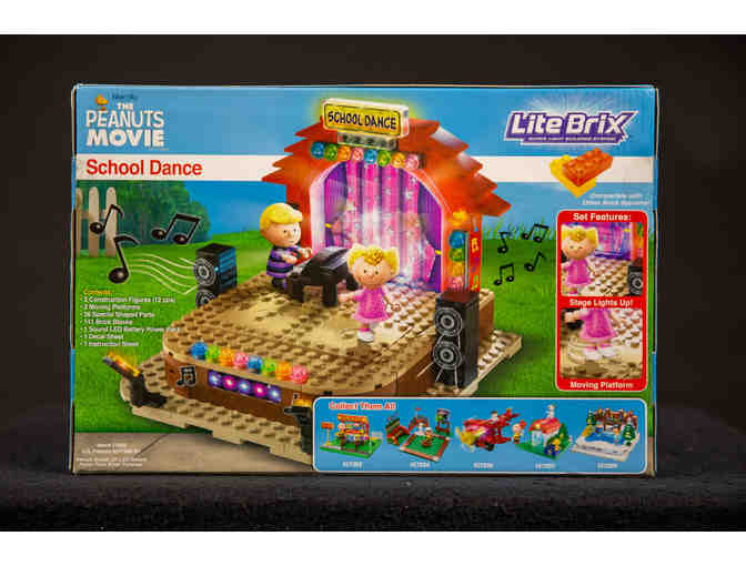 Peanuts Movie LiteBrix School Dance Toy