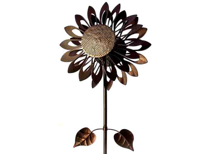 Southern Patio- Sunflower Wind Spinner 73' tall