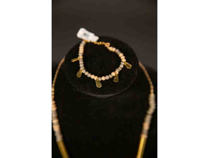 31 Bits - Sun Dream Bracelet Cream/Grey and Jetsetter Necklace