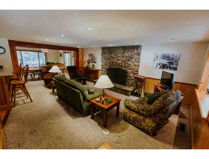 Hume Cabin- One Week Stay for up to 12 People!