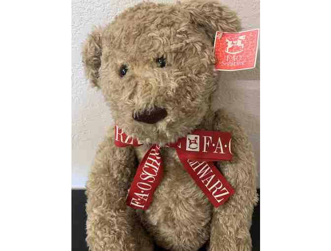 1999 FAO Schwarz Bear with tags