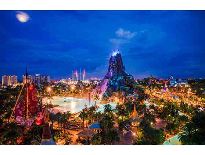 Universal Studios Orlando: (4) 3-Park 1-Day Park-to-Park Tickets