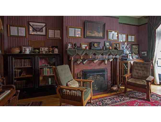 Corporate Outing in the FDR Suite at Adams House