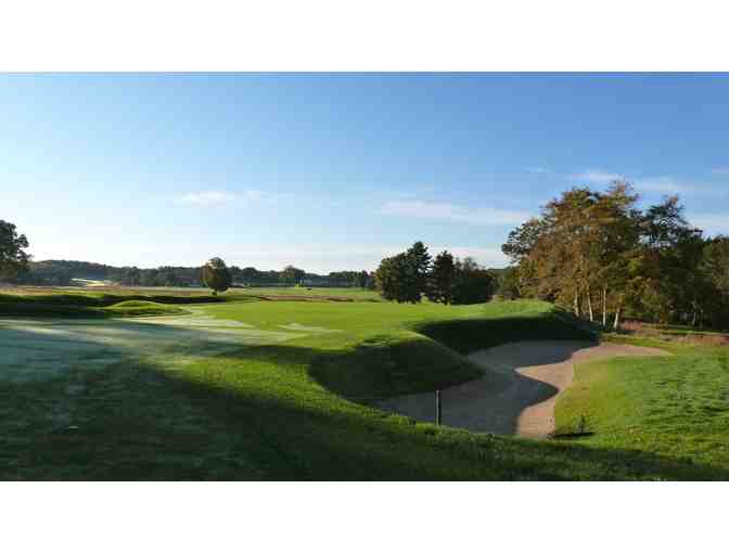 Piping Rock Club - 3-some w/ Lunch and drinks