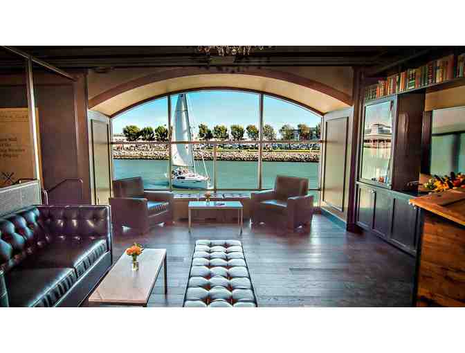 San Francisco Giants Tickets - Premium Field Club Tickets (4) + Access to The Gotham Club