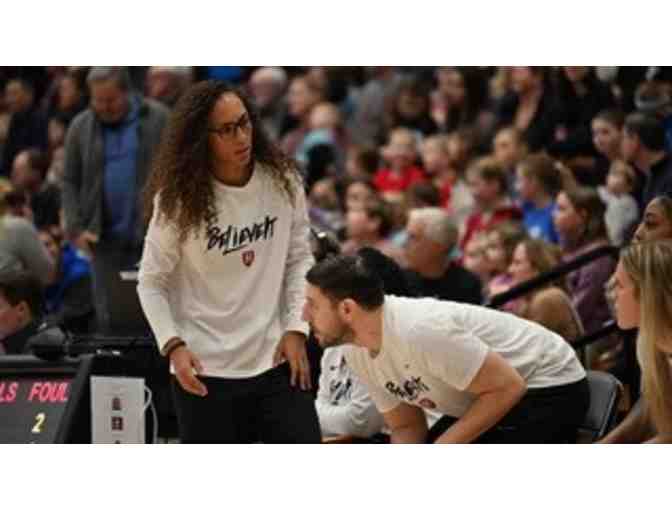 Travel on a Road Trip with the Harvard Women's Basketball Team