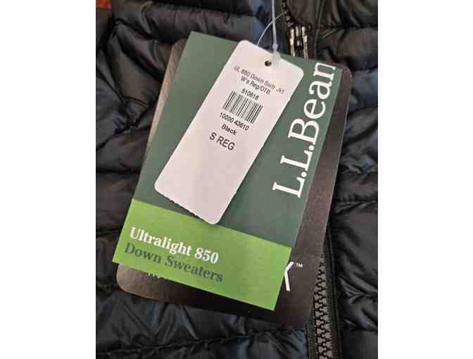 Women's HVC LL Bean Down Jacket (sizes small, medium or large)