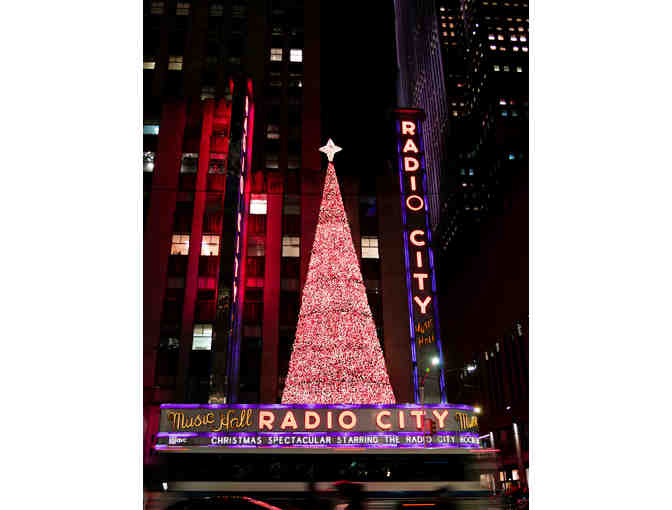 Ultimate NYC Thanksgiving Day Experience - Photo 1