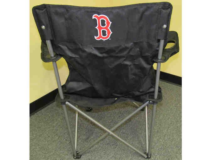 Sandy Leon Autographed Ball & Red Sox Gift Pack