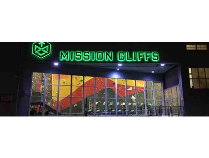Mission Cliffs- Two (2) climbing classes or day passes