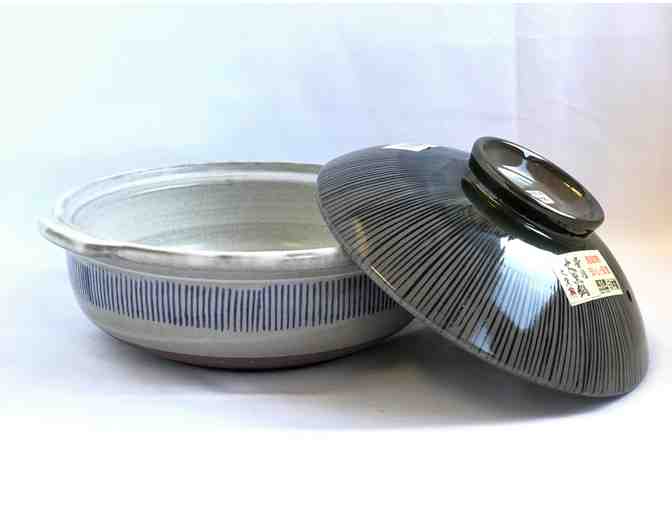 Japanese Ceramic Indigo Spoke Donabe (casserole dish)