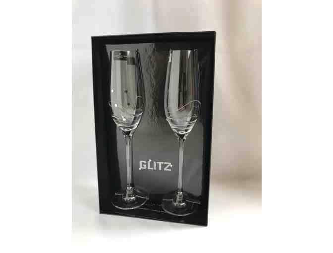 Hiro Sake: Black and Gold Basket with Hiro Sake Products and Glassware