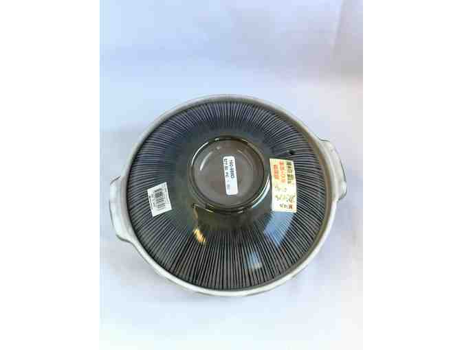 Japanese Ceramic Indigo Spoke Donabe (casserole dish)