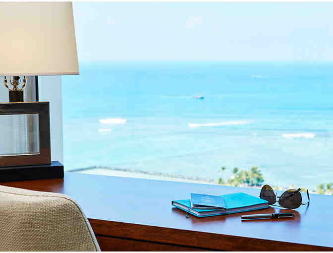 *LIVE ITEM*  Hawaiian Escape Package for TWO: Fly, Stay at the Ilikai, Dine and Shop