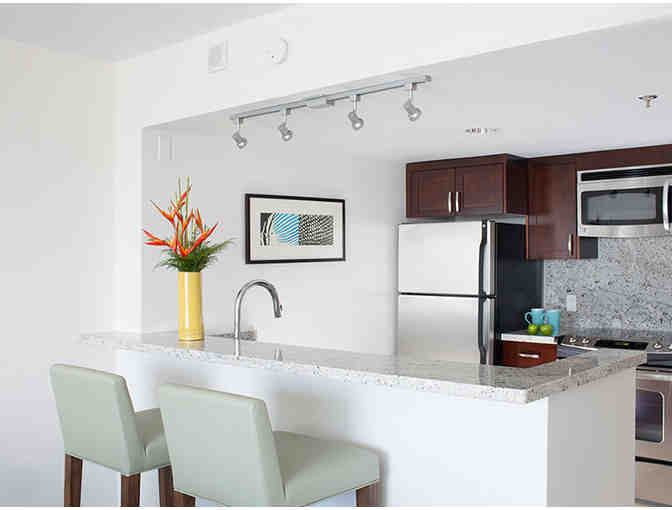 *LIVE ITEM*  Hawaiian Escape Package for TWO: Fly, Stay at the Ilikai, Dine and Shop