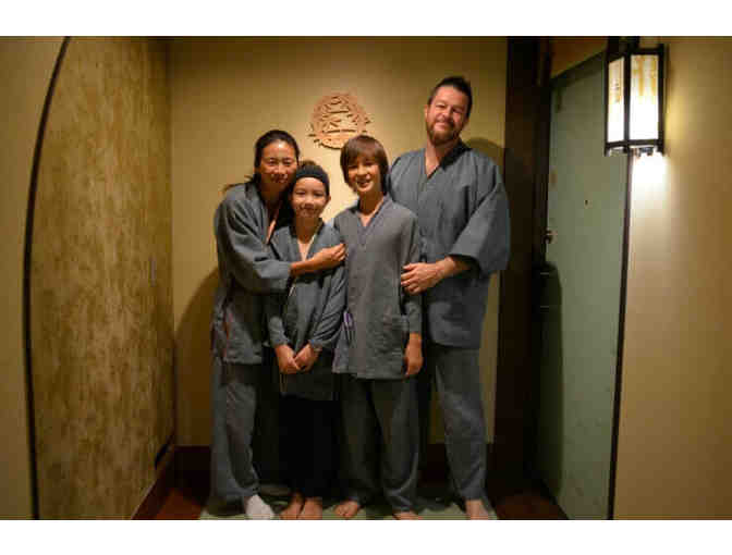 *LIVE ITEM*  DISCOVER JAPAN! An Exclusive Travel Package for FOUR!