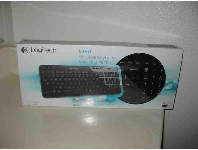 Logitech Tech Set: Mouse, Wireless Keyboard, Portable Bluetooth Speaker