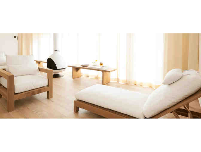 International Orange Spa - 60 Minute Massage Certificate