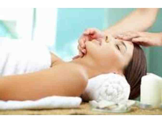 Bay True Beauty - Coconut Papaya Enzyme Facial