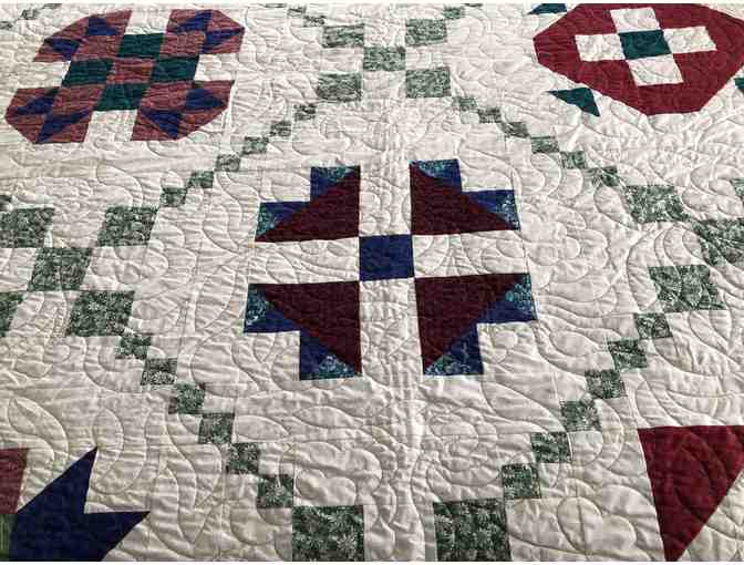 Beautiful Homemade Queen Sized Quilt