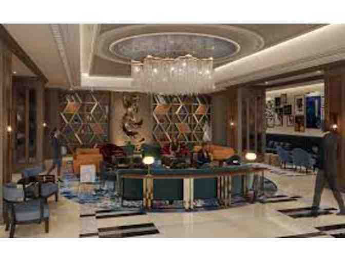 Exclusive Family Portrait PLUS Luxury Hotel Stay in New York or Miami- your choice!