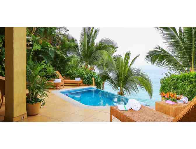 Visit Paradise with a Private Villa in Mexico at the Puerto Vallarta Beach Club