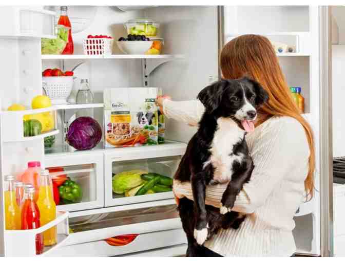 9 Coupons for ANY Freshpet Dog or Cat Food Item and Bandana