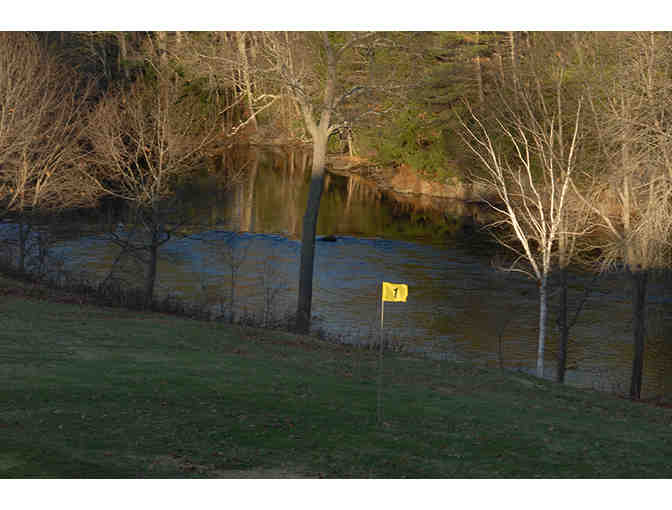 Salmon Falls Country Club - Round of golf for two with cart (18 holes)