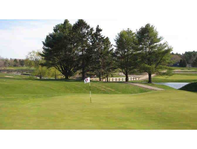 Cape Arundel Golf Club - Round of Golf & Carts for 4