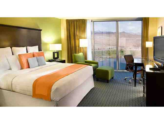 Two Nights in Laughlin, Nevada