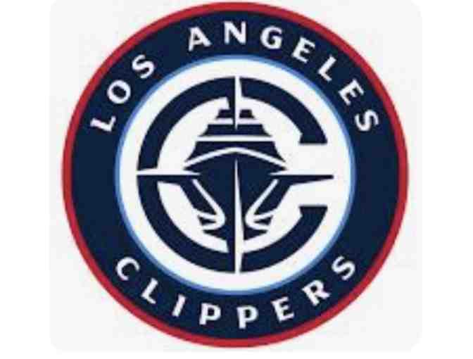 Jan. 12 suite at the Intuit Dome for Clippers vs. Charlotte Hornets, with parking passes - Photo 1