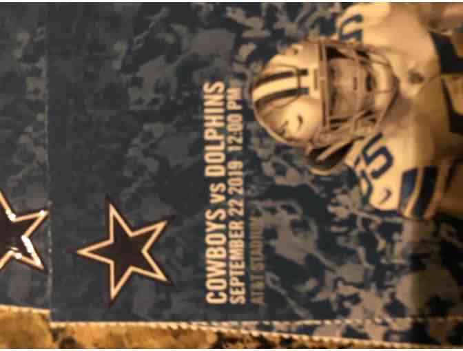Dallas Cowboy vs. Miami Dolphins Tickets & Stadium Club Membership for the day!