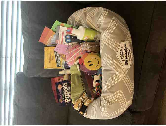 Hollywood Feed Gift Basket