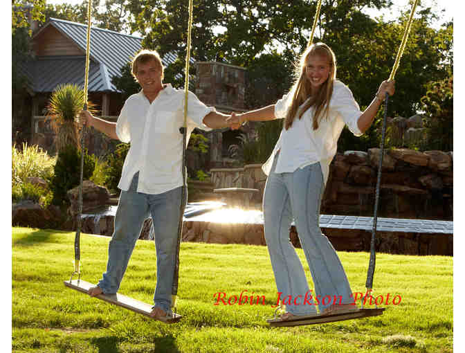 Robin Jackson Photography - 11x14 Family Portrait package 1