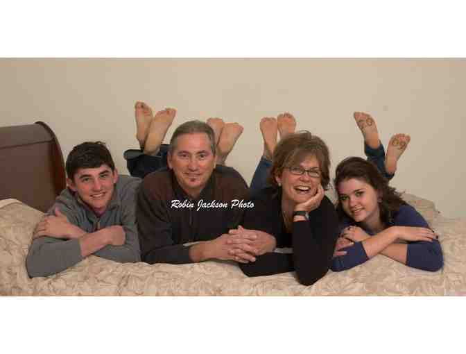 Robin Jackson Photography - 11x14 Family Portrait package 1