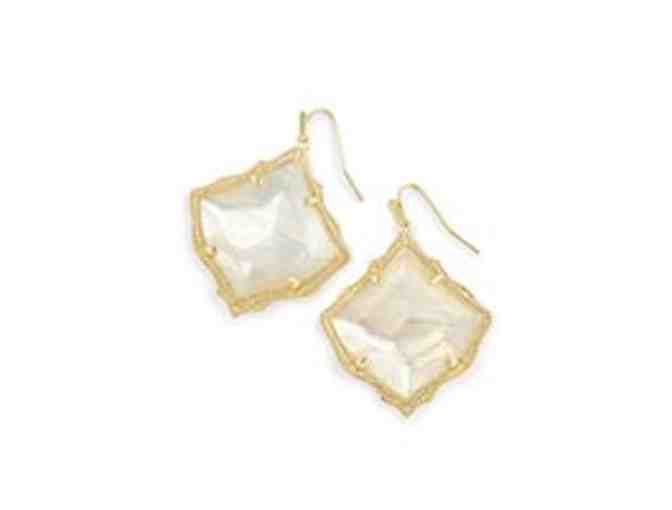 Kendra Scott Kingston necklace and earrings- New and in Gift Box