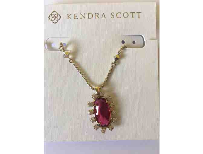 Kendra Scott Brett Necklace- New & in GIft Box
