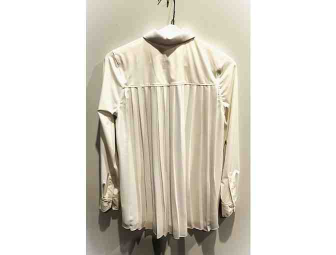 A Lysse Blouse