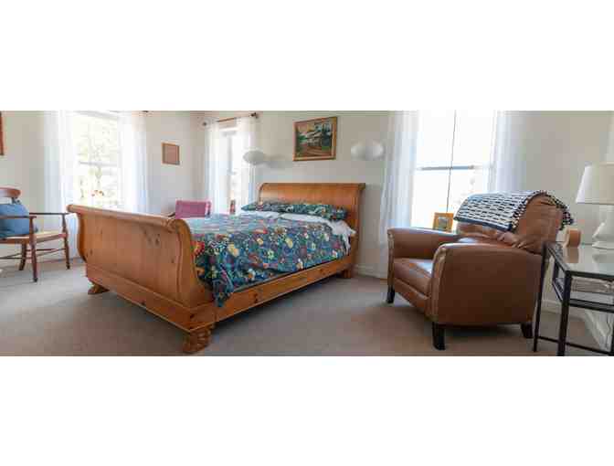 One-Night Stay at Nestledown B&B Nearby Michigan's Marquette Harbor Lighthouse