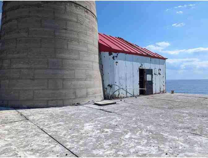 Tour for 2 of Spectacle Reef Lighthouse + One-Year Membership