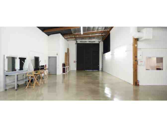 1 Day Studio Rental at Verge Studios in Glendale