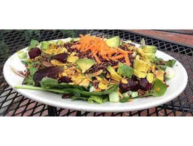 DESTINATION SOUPS AND WHALING MUSEUM