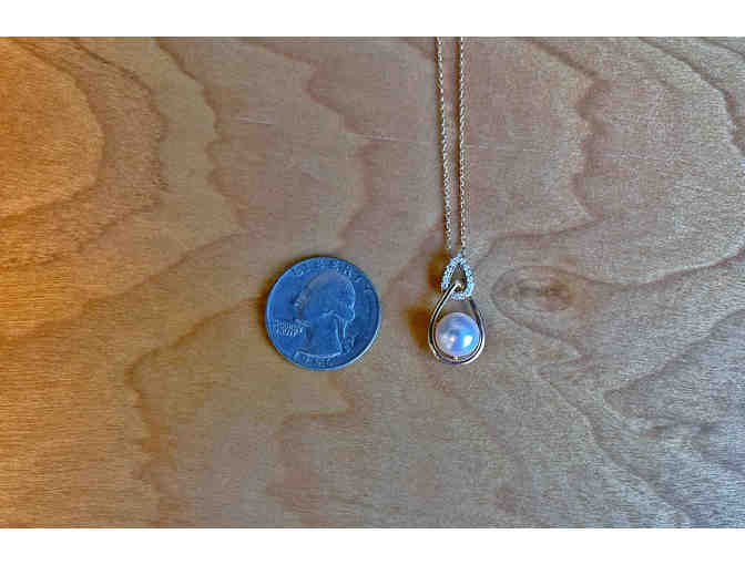 HANNOUSH DIAMOND AND PEARL NECKLACE