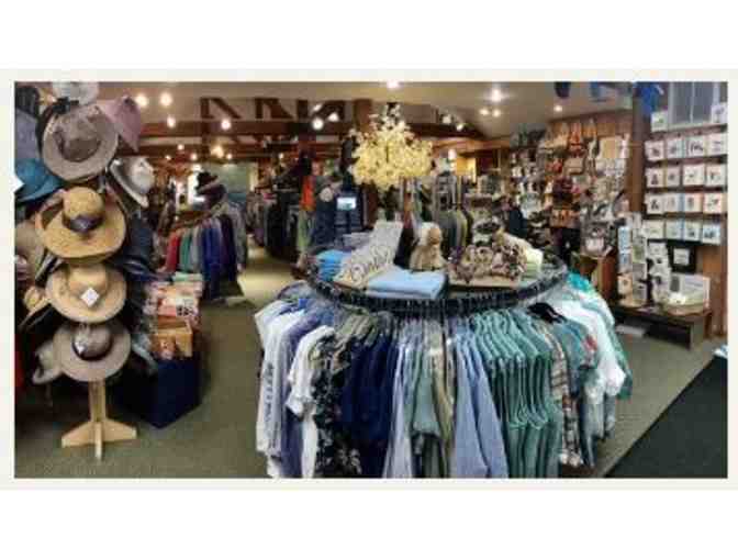 COUNTRY WOOLENS GIFT CARD AND HYDRO FLASK