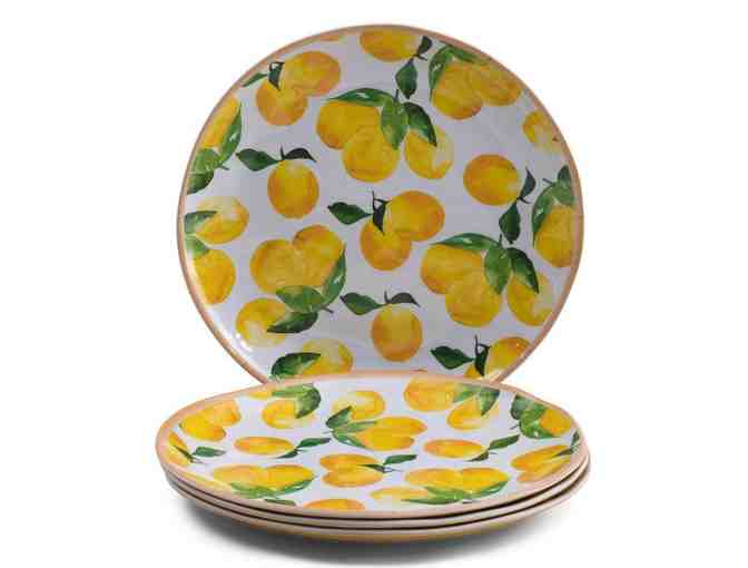 BACKYARD ENTERTAINMENT