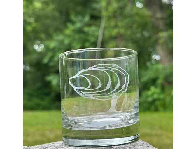 FOUR SHELL-THEMED GLASSES