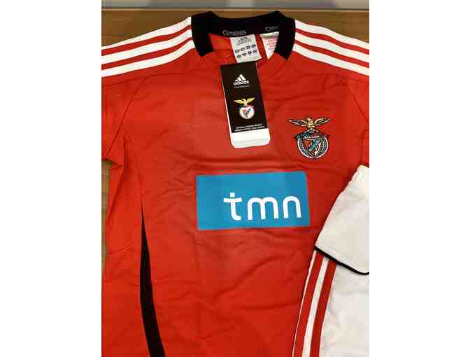 Adidas Benfica Replica Minikit for Toddlers, Size 4T