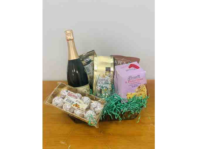 Portuguese Sparkling Wine with Italian Cake, Ferrero Rocher Chocolates and three (3)-Pack